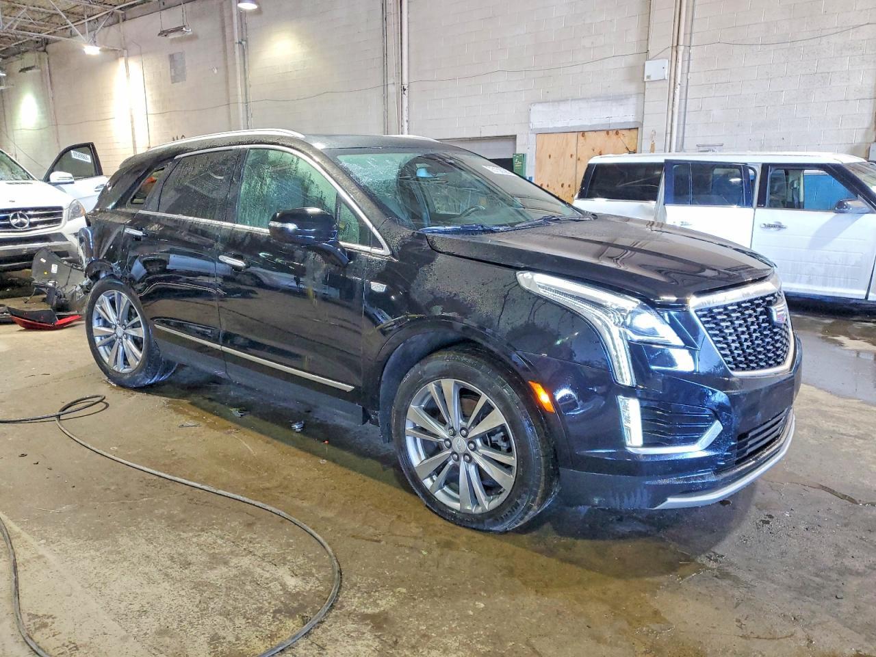 2023 Cadillac Xt5 Premium Luxury - Фото 4