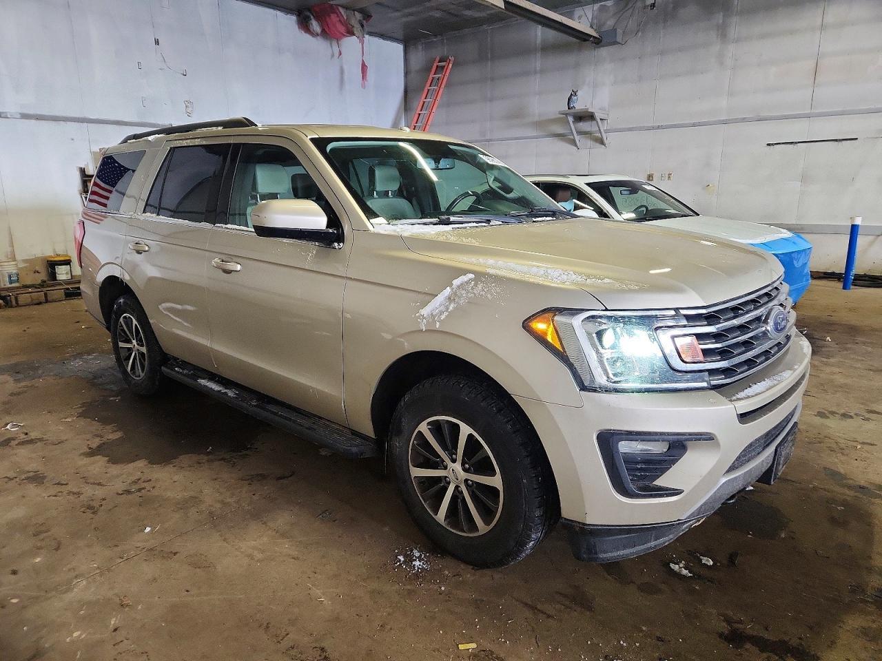 2018 Ford Expedition Xlt - Image 4