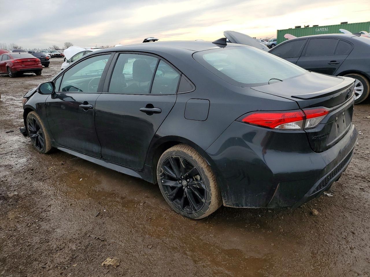 2022 Toyota Corolla Se - Фото 2