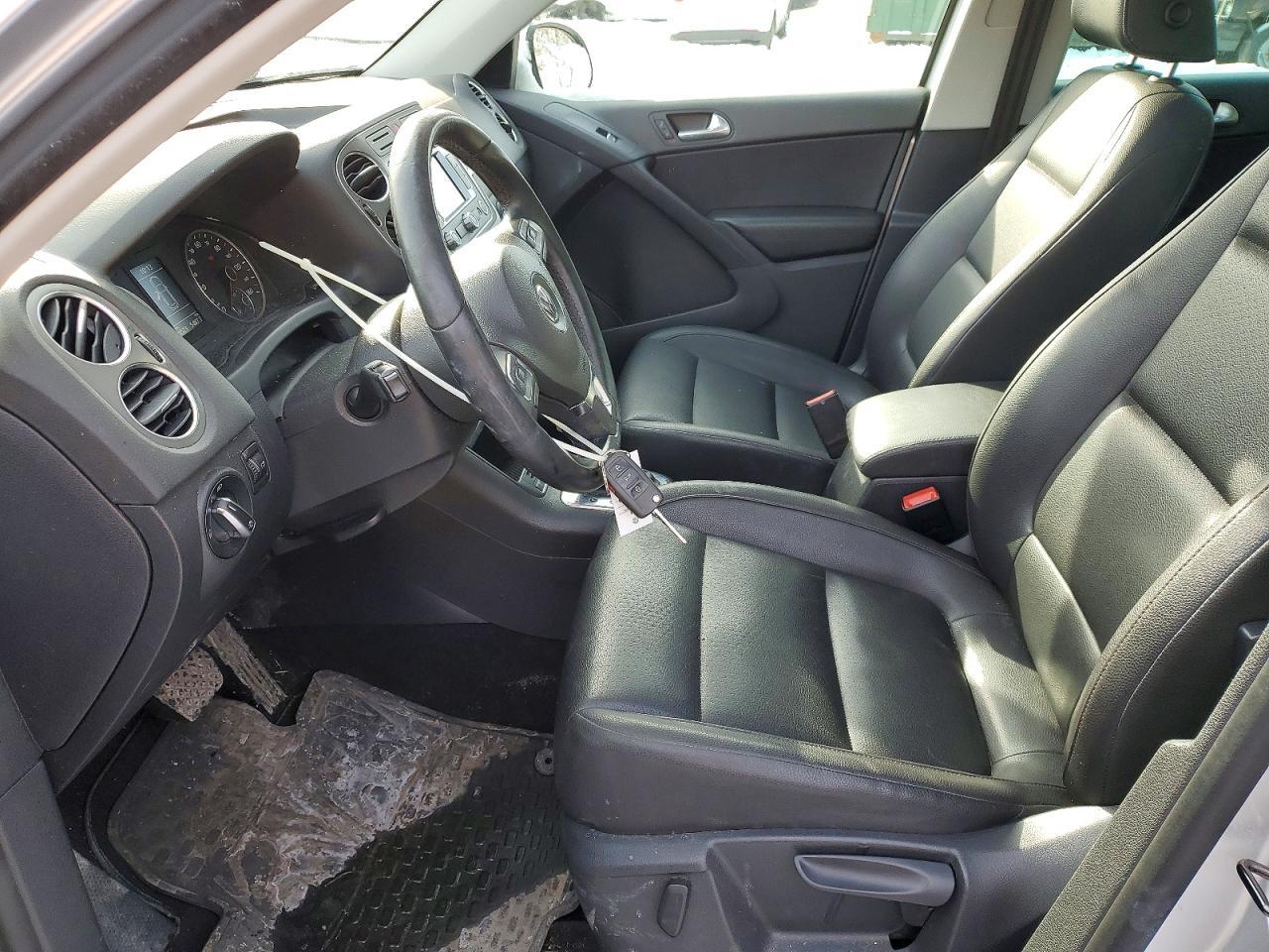 2011 Volkswagen Tiguan S - Фото 7