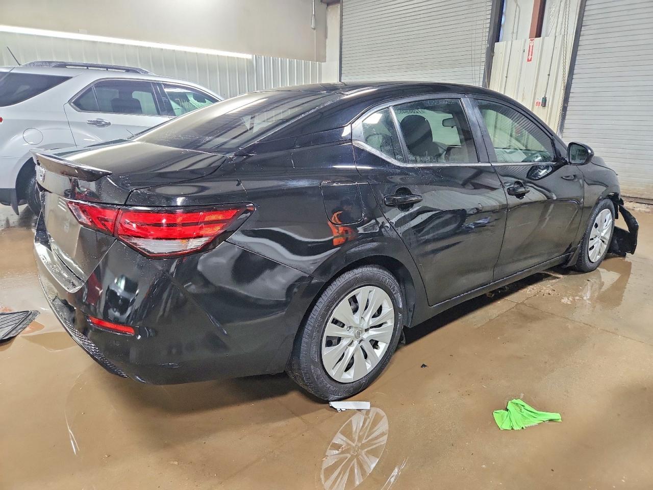 2020 Nissan Sentra S - Фото 3