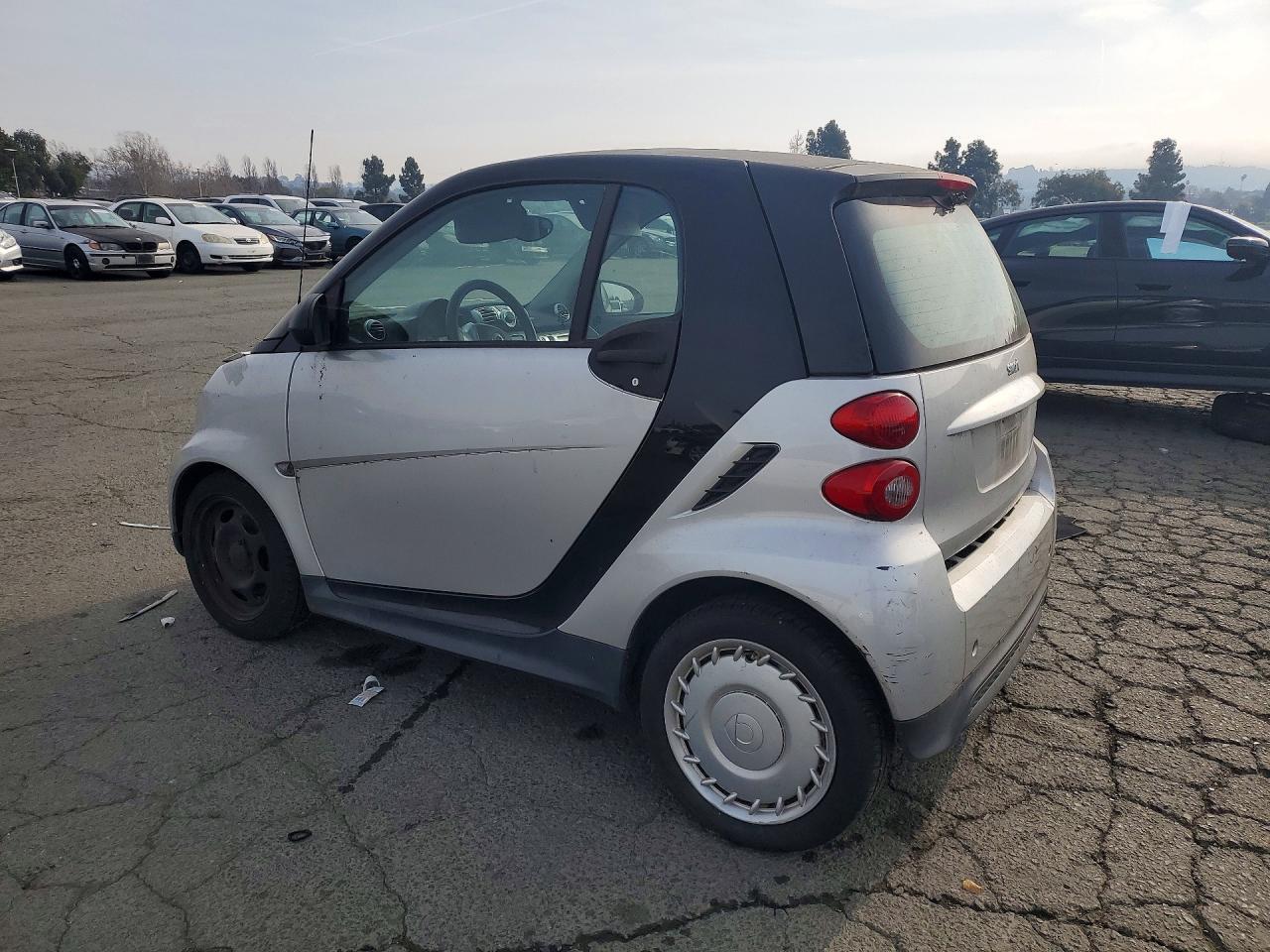2013 Smart Fortwo Pure - Фото 2