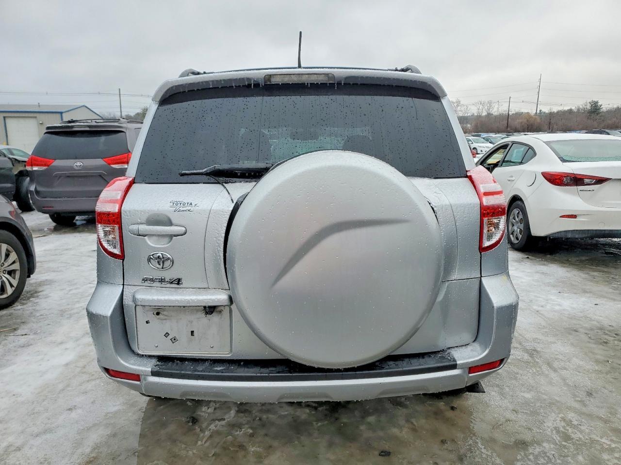 2011 Toyota Rav4 Base - Фото 6