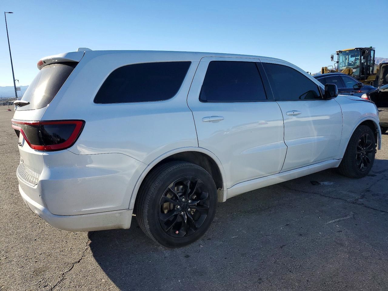 2018 Dodge Durango Sxt - Image 3