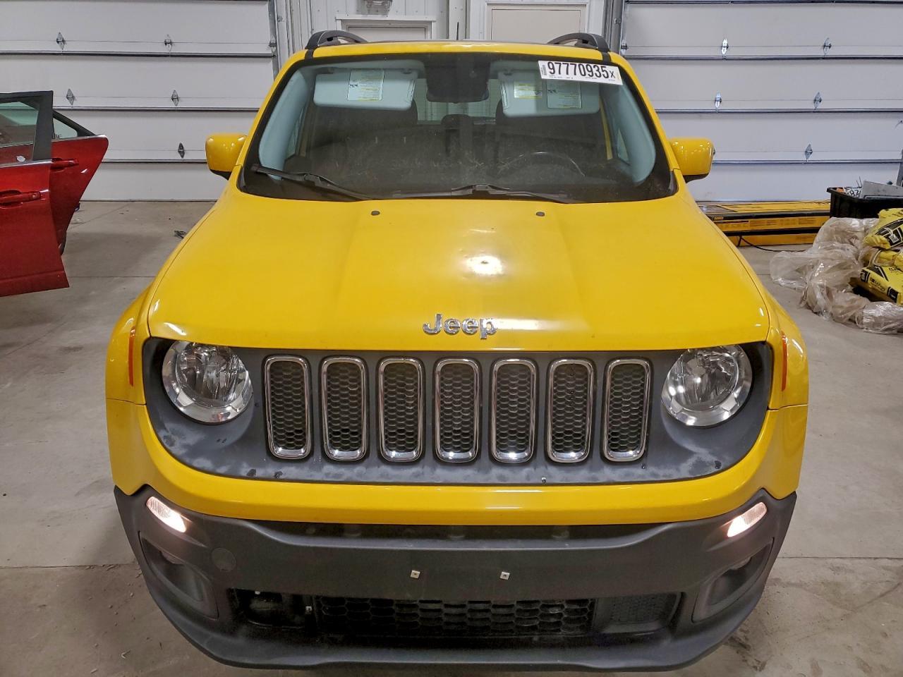 2015 Jeep Renegade Latitude - Image 5