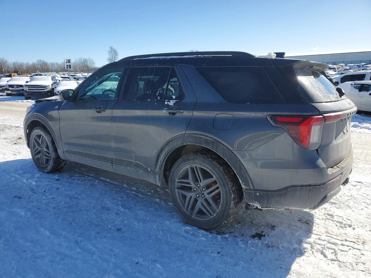2025 Ford Explorer St-Line - Фото 2