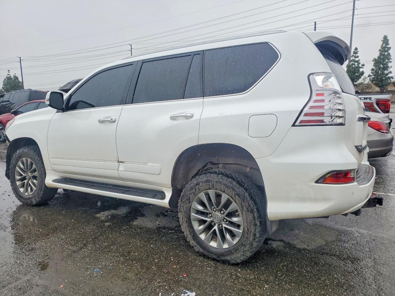 2015 Lexus Gx 460 Premium - Фото 2