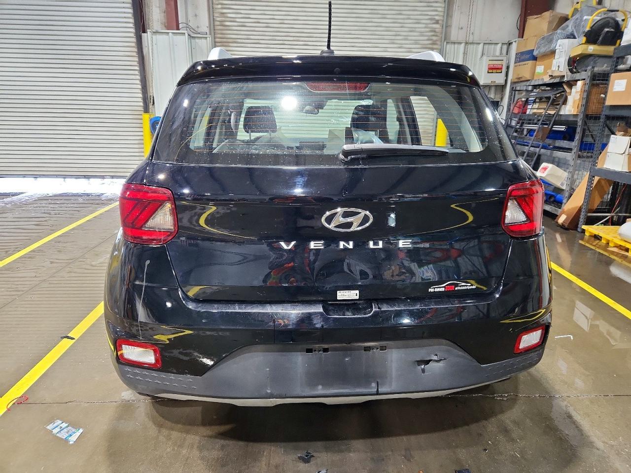 2024 Hyundai Venue Sel - Image 6