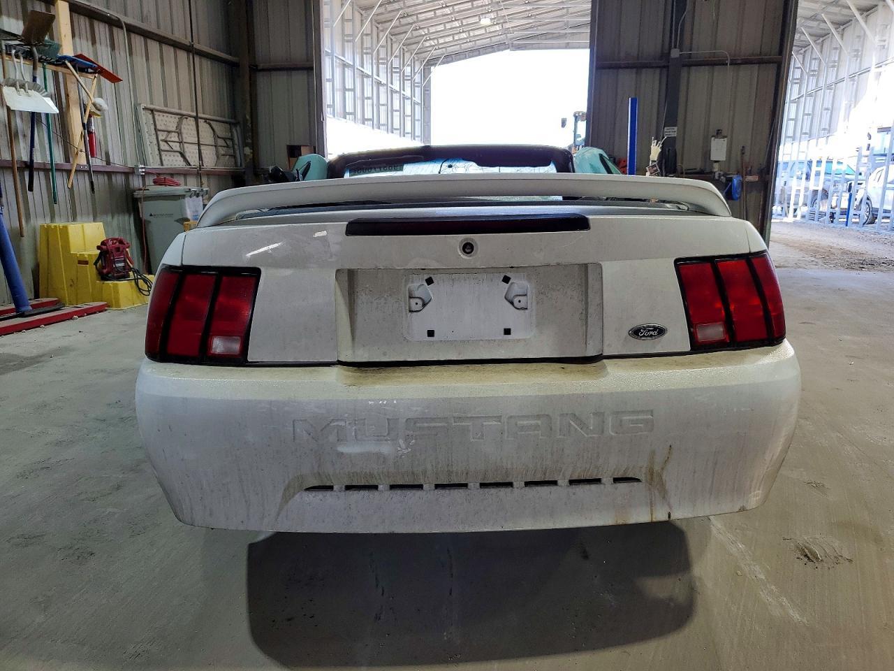 2000 Ford Mustang - Фото 6