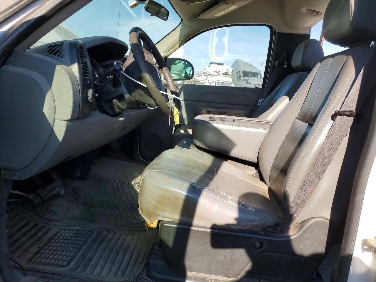 2008 Chevrolet Silverado Utility / Service Truck - Фото 7