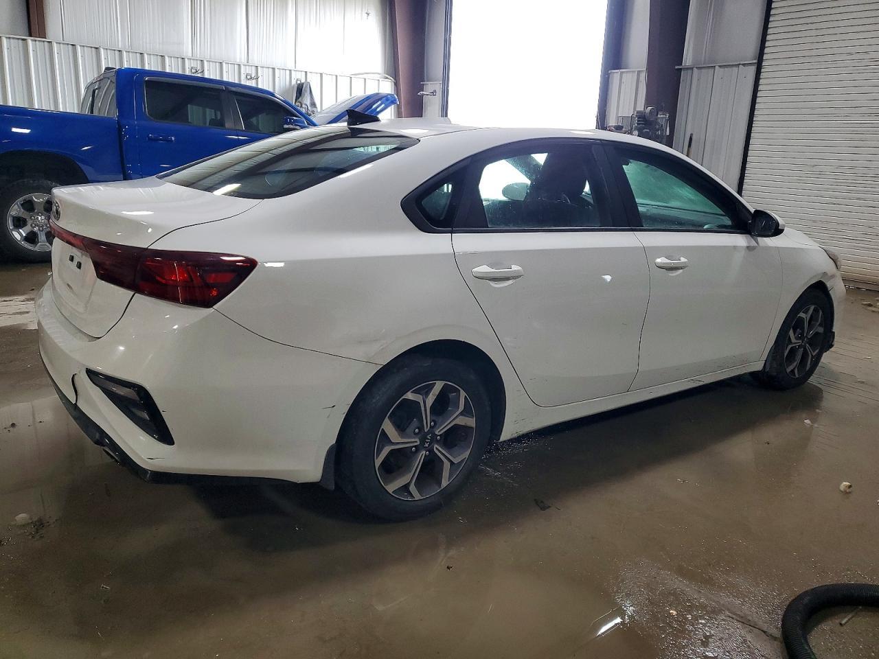 2020 Kia Forte Fe - Фото 3