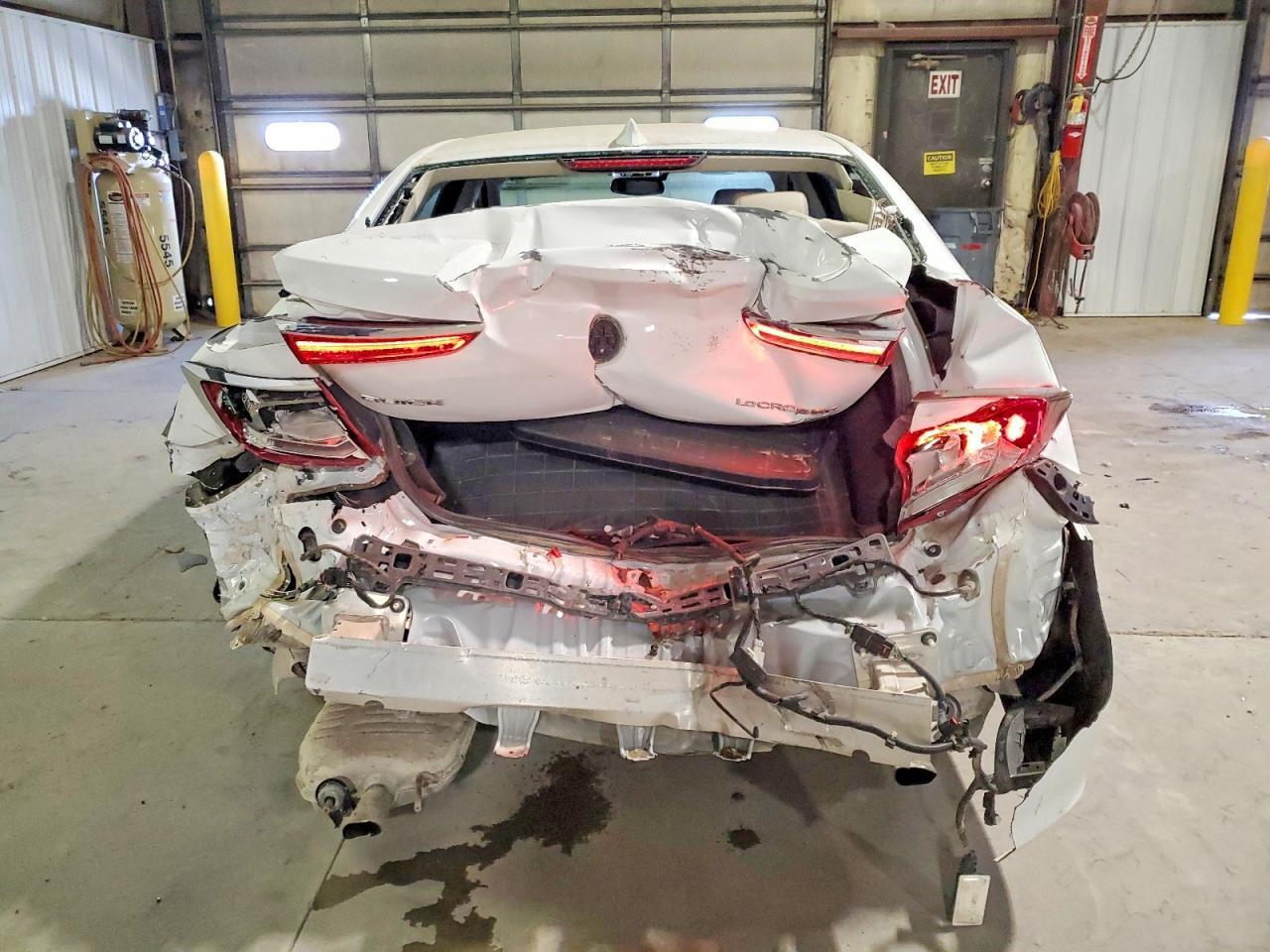 2018 Buick Lacrosse Premium - Фото 6