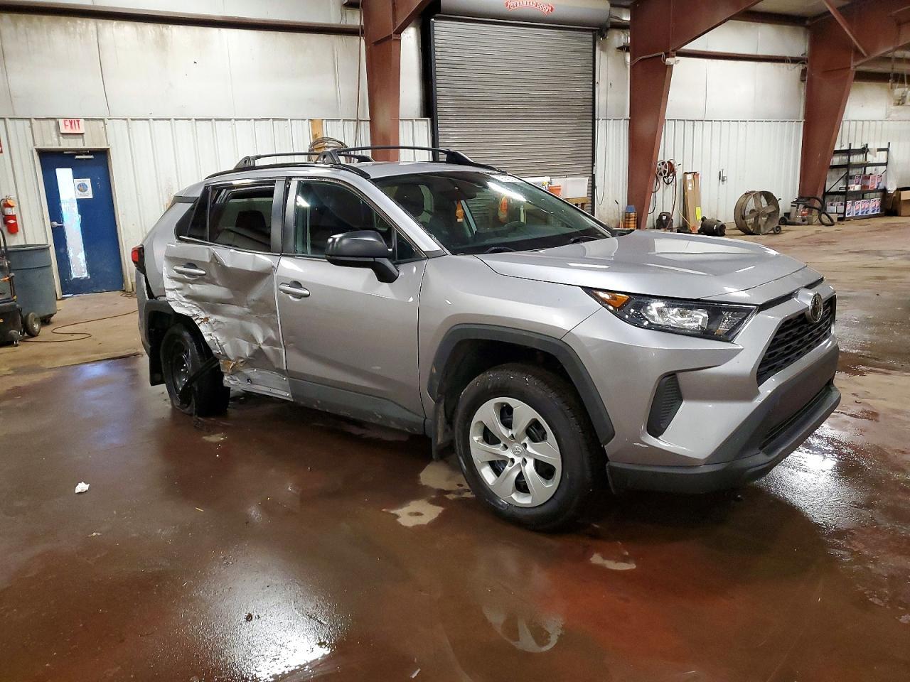 2021 Toyota Rav4 Le - Фото 4