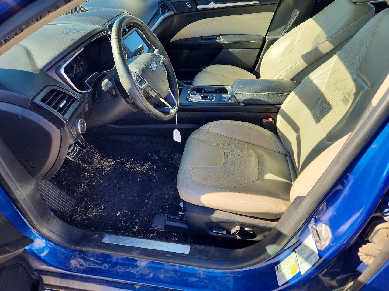 2018 Ford Fusion Titanium/Platinum Hev - Image 7