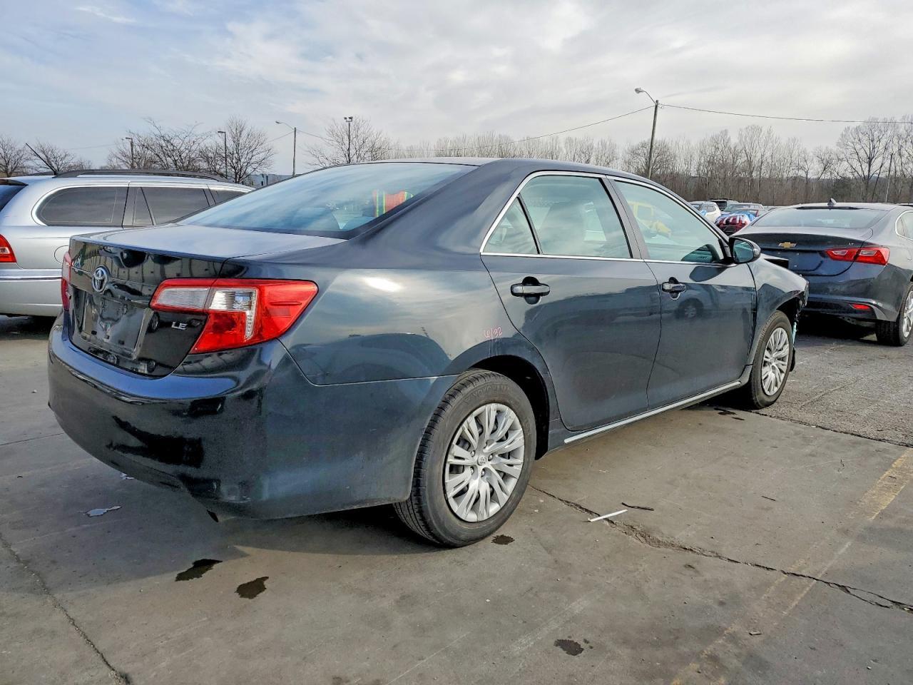 2012 Toyota Camry - Image 3