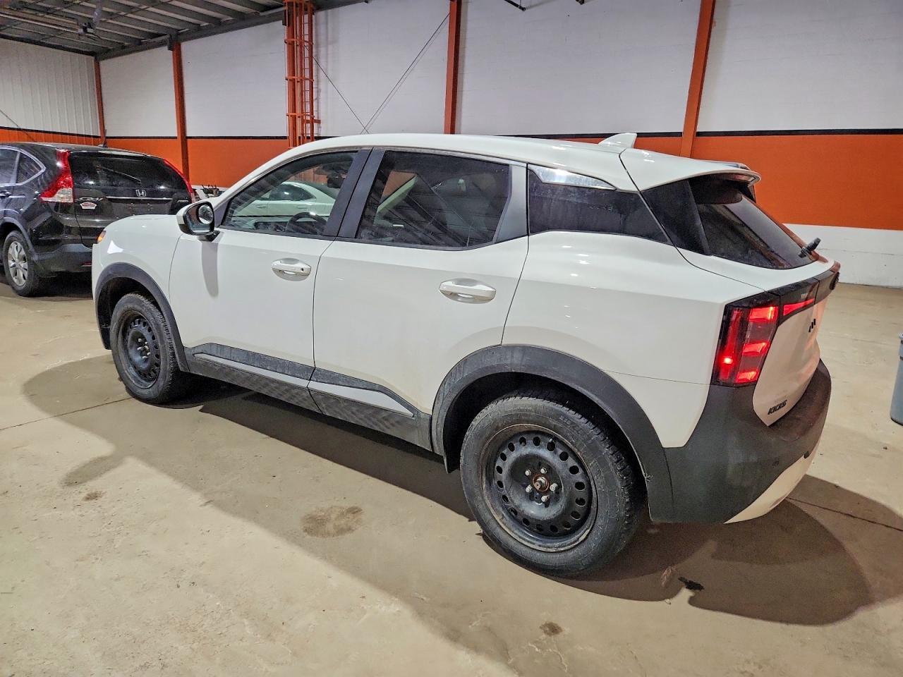 2025 Nissan Kicks Sv 4Dr Awd - Image 2