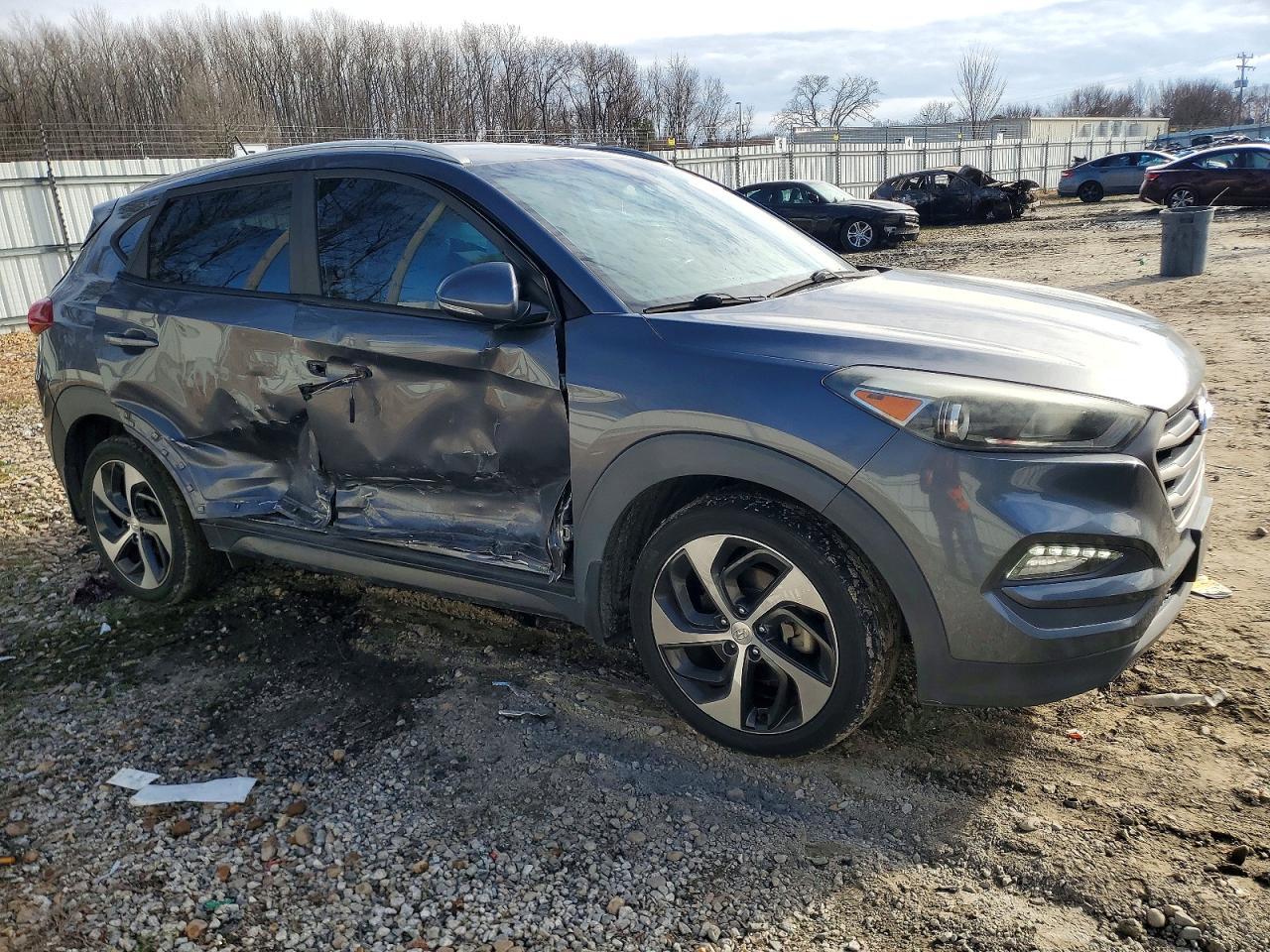 2016 Hyundai Tucson - Фото 4