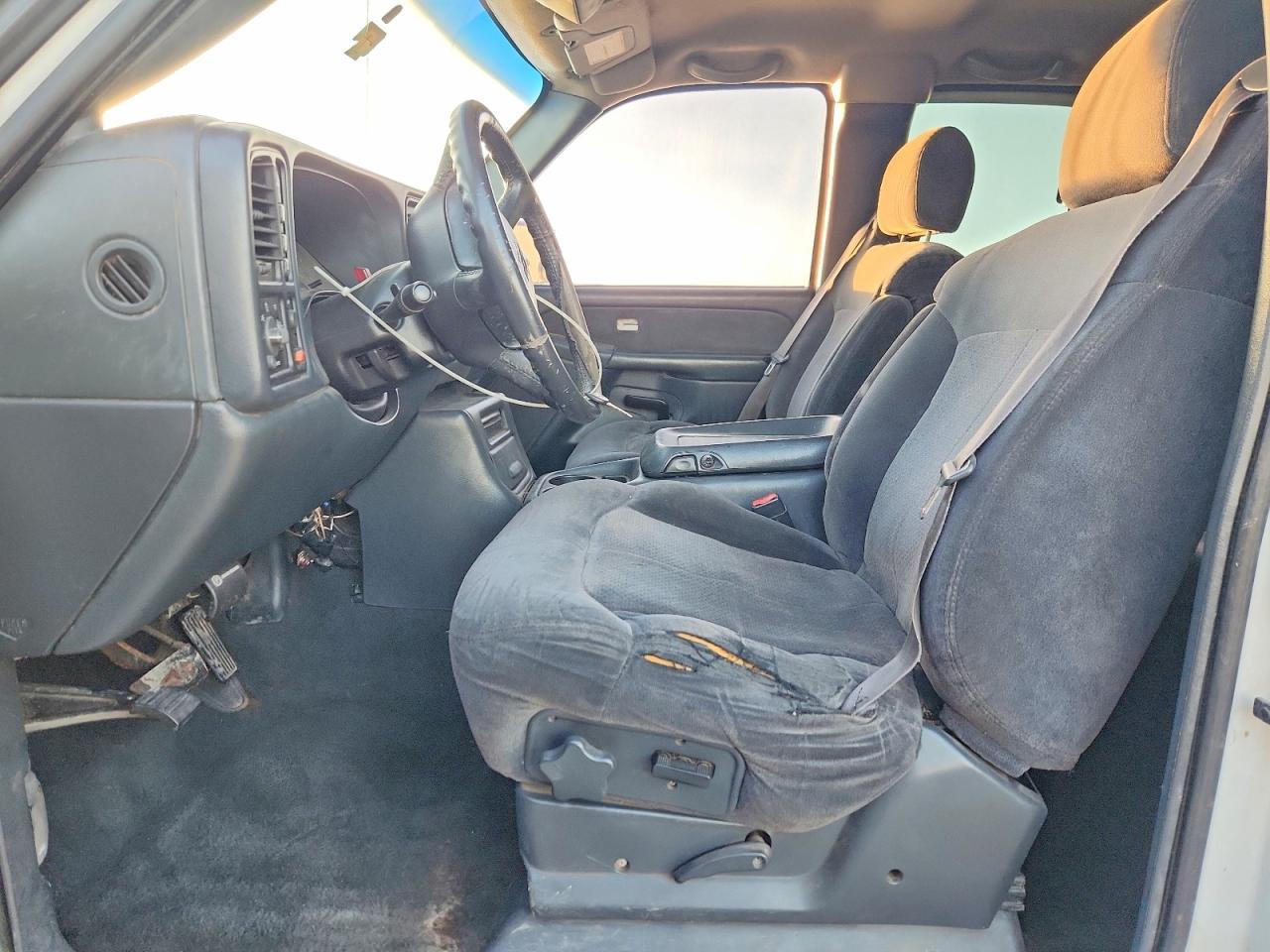 2001 Chevrolet Silverado K2500 Heavy Duty - Фото 7