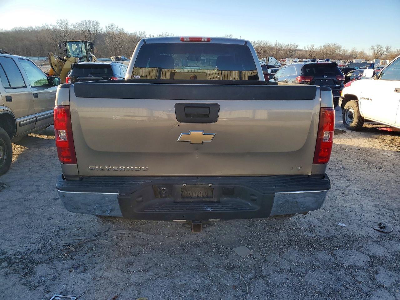 2007 Chevrolet Silverado K1500 - Image 6