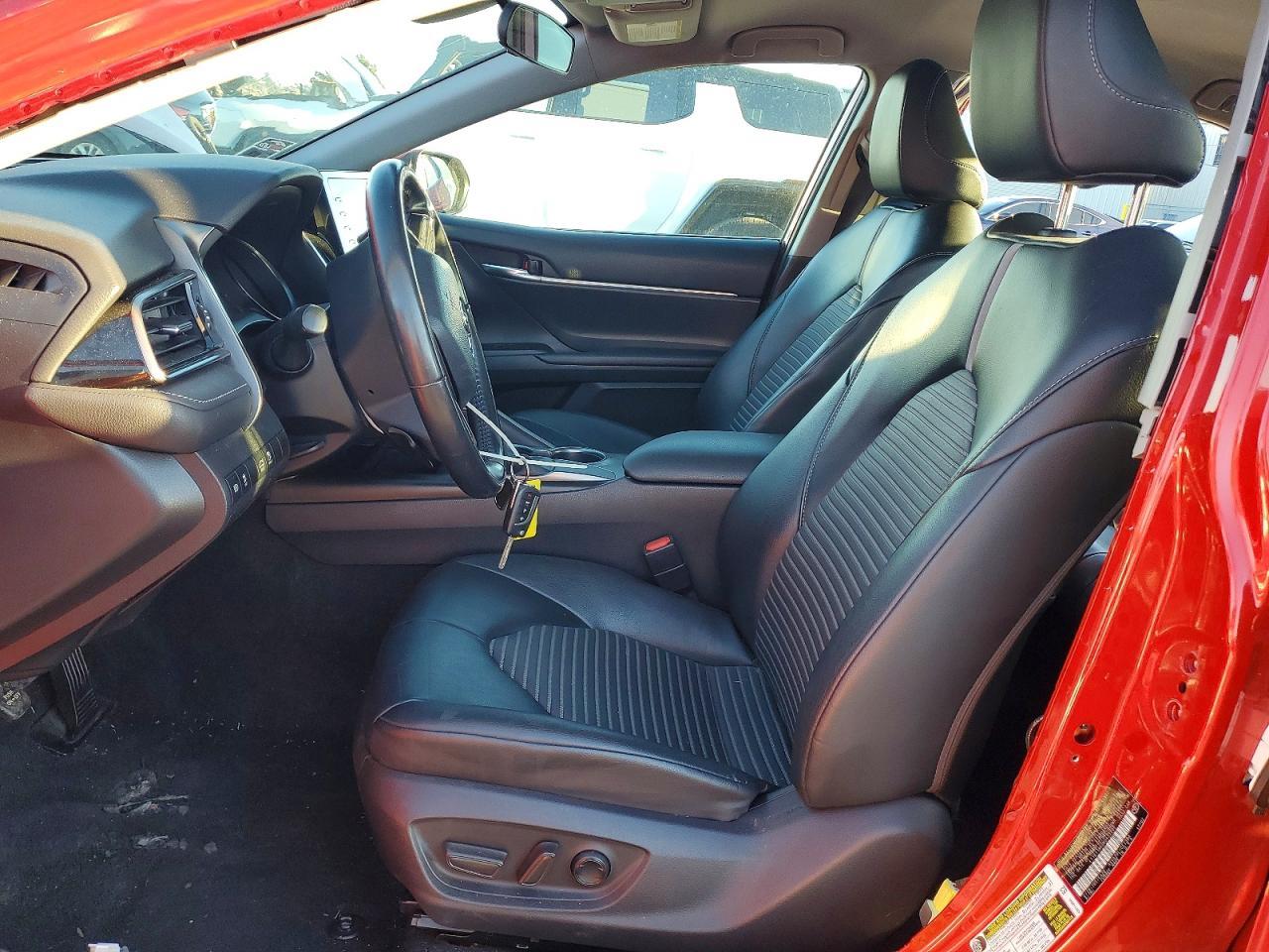 2021 Toyota Camry Se - Фото 7