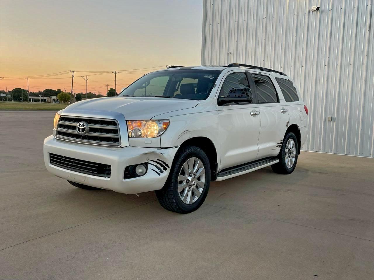 2013 Toyota Sequoia Platinum - Фото 2