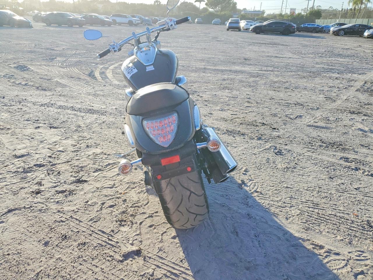 2025 Suzuki Vzr1800 - Фото 4