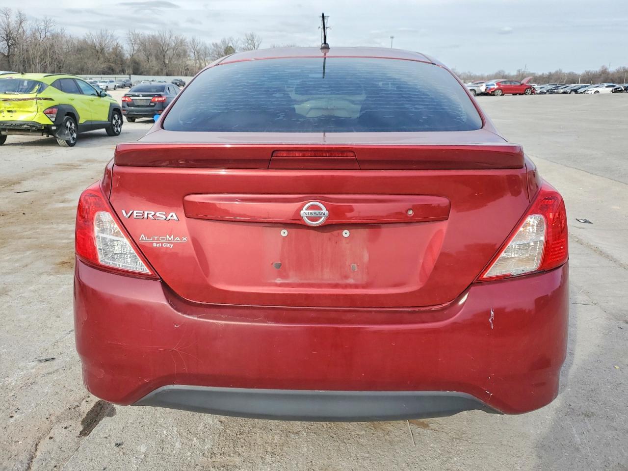 2017 Nissan Versa 1.6 S Plus - Фото 6