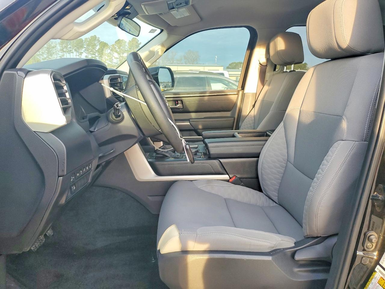 2024 Toyota Tundra Crewmax Sr - Фото 7