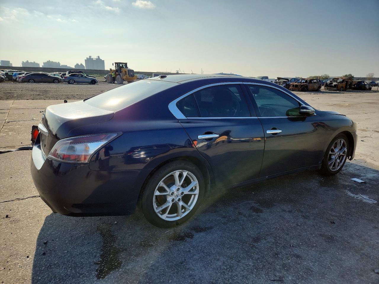 2013 Nissan Maxima S - Image 3