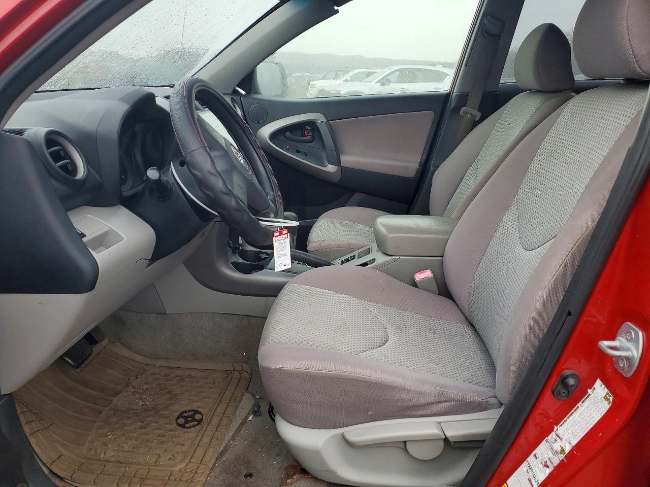 2007 Toyota Rav4 - Image 7