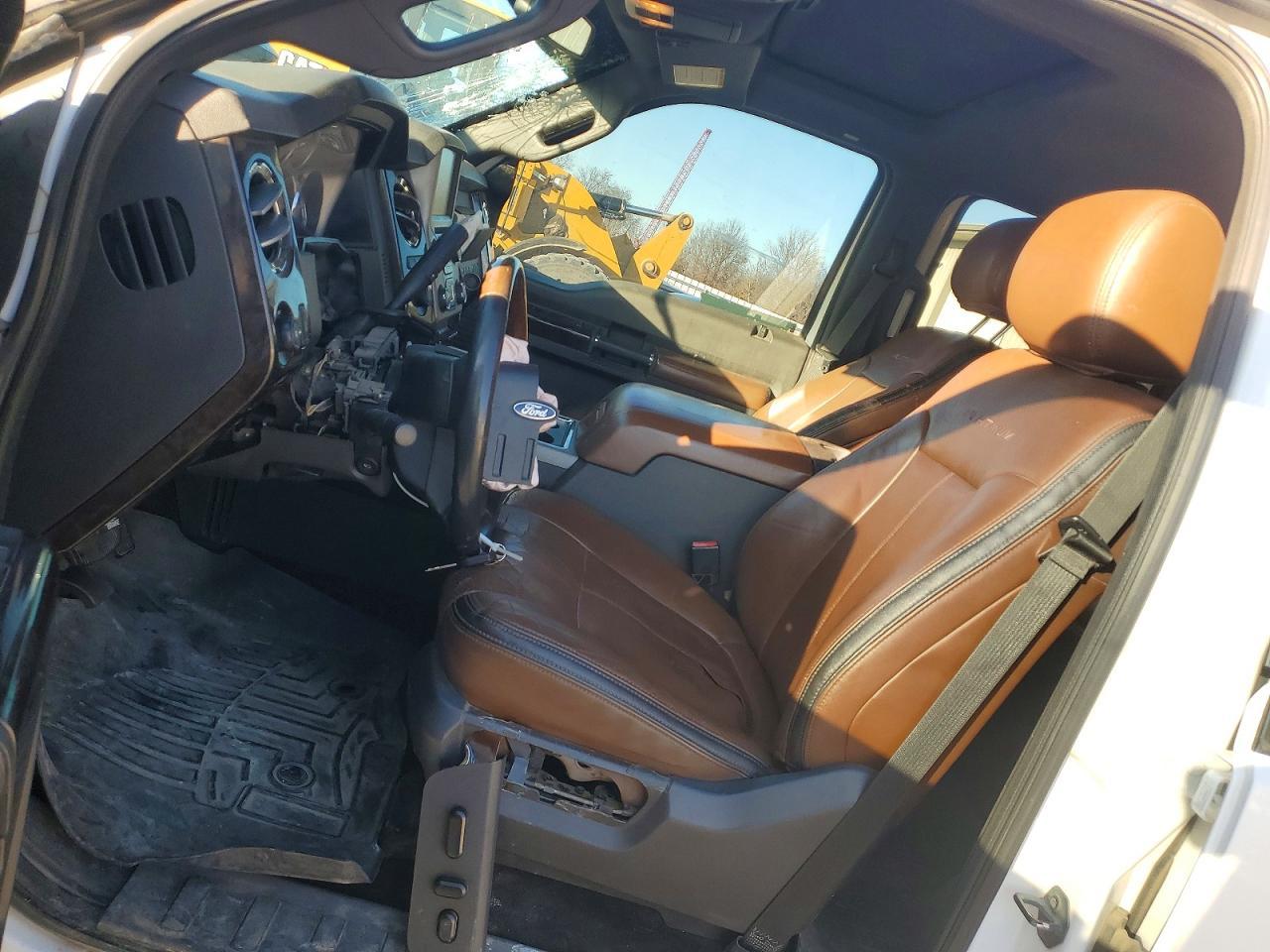 2014 Ford F250 Super Duty - Image 7
