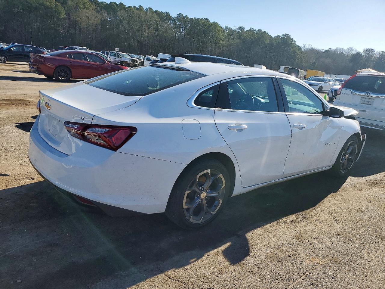 2021 Chevrolet Malibu Lt - Фото 3
