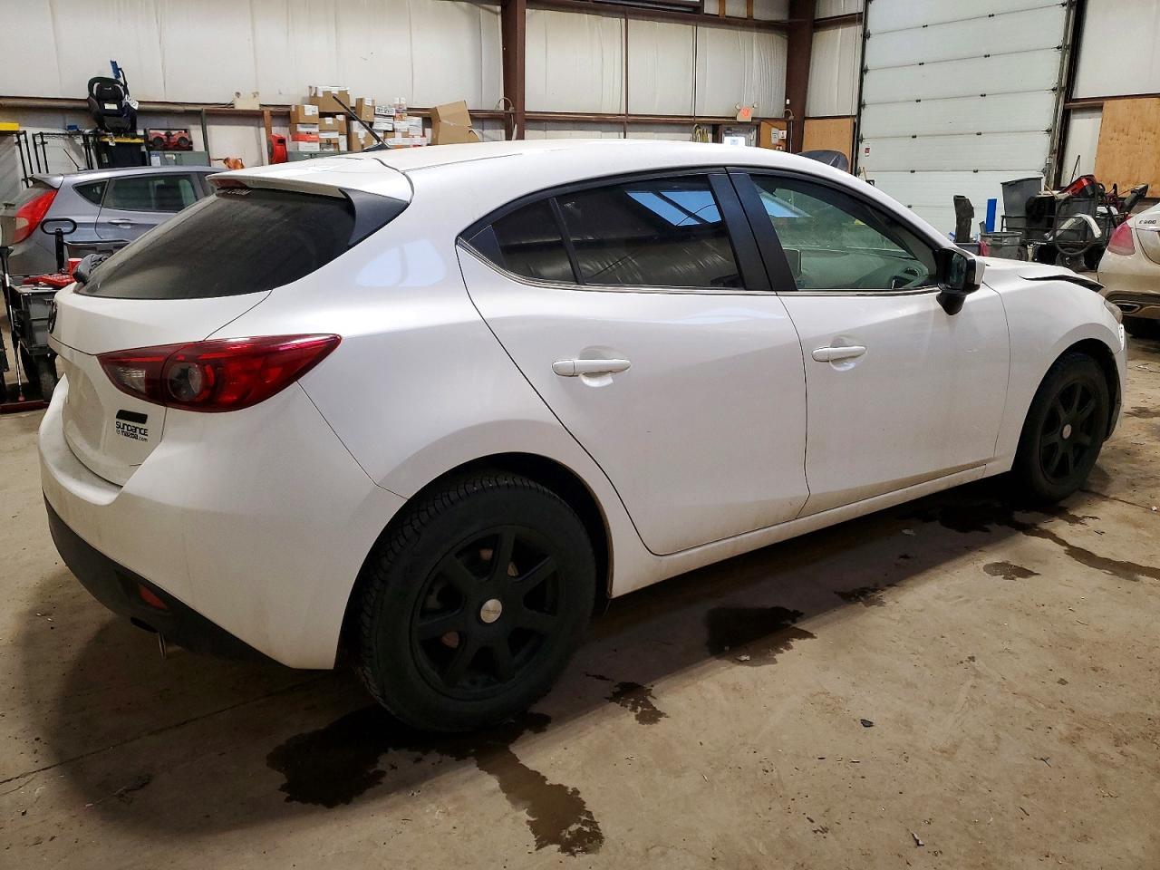 2016 Mazda 3 Touring - Фото 3
