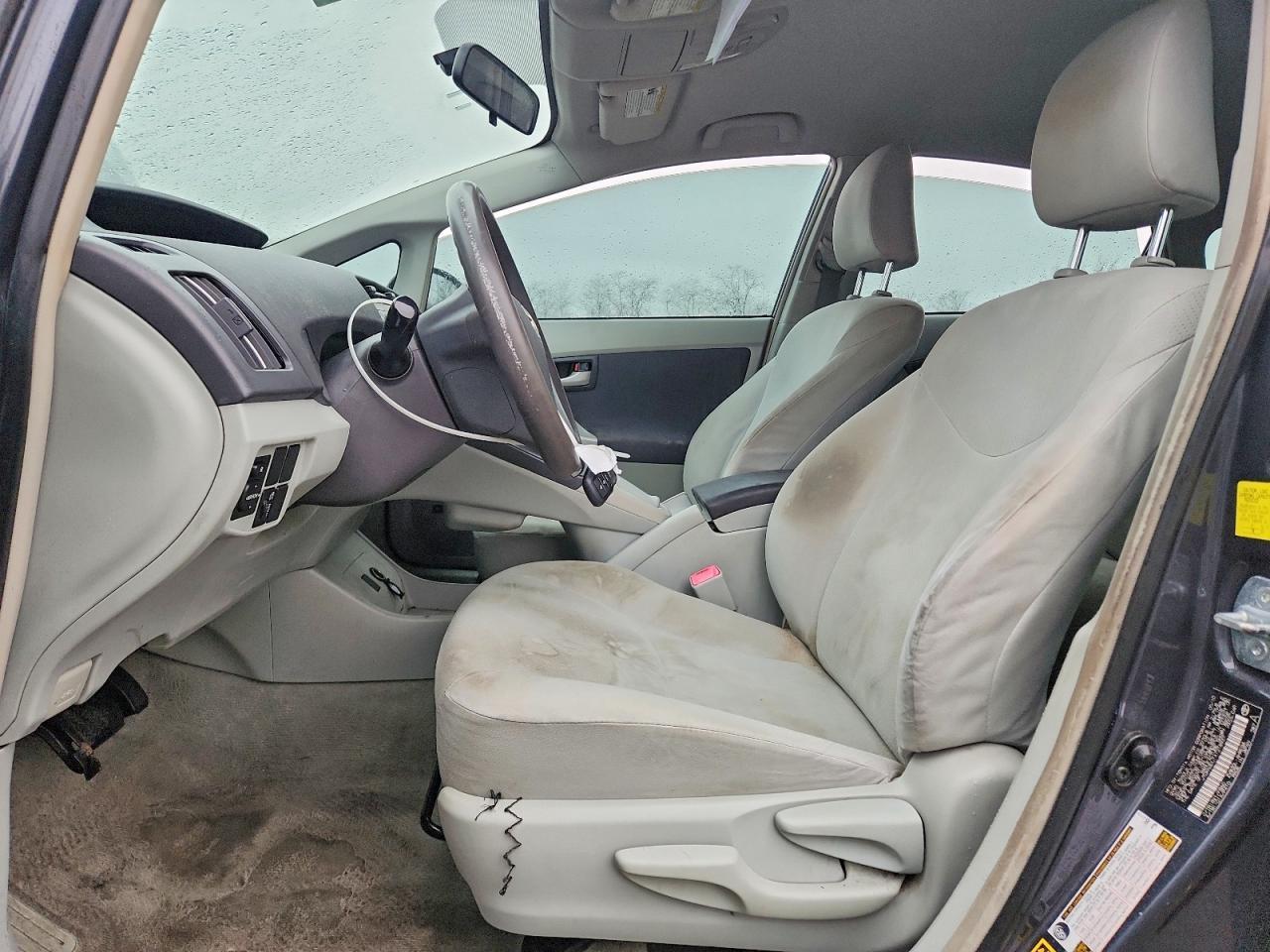2010 Toyota Prius - Фото 7