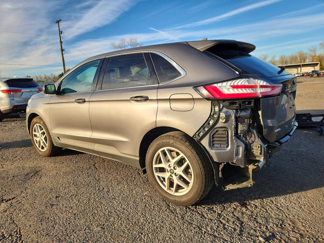 2024 Ford Edge Sel - Фото 2