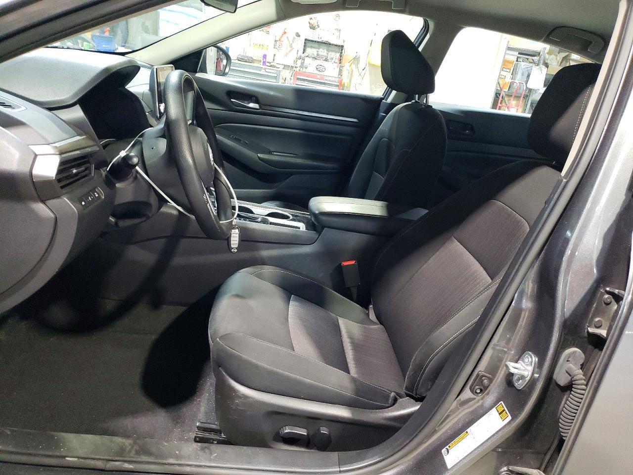 2024 Nissan Altima 2.5 Sv - Image 7