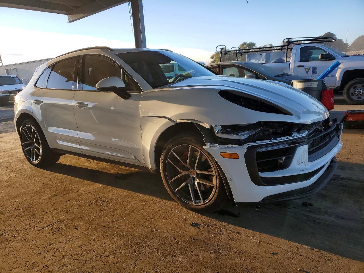 2022 Porsche Macan S - Фото 4