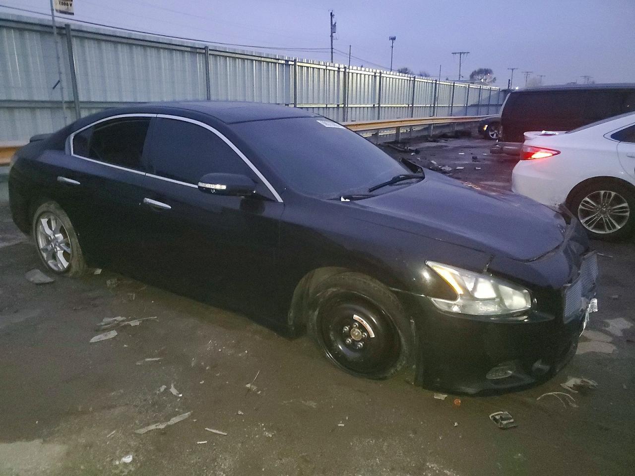 2012 Nissan Maxima 3.5 S - Фото 4