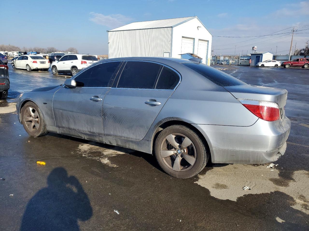2006 BMW 530 I - Image 2