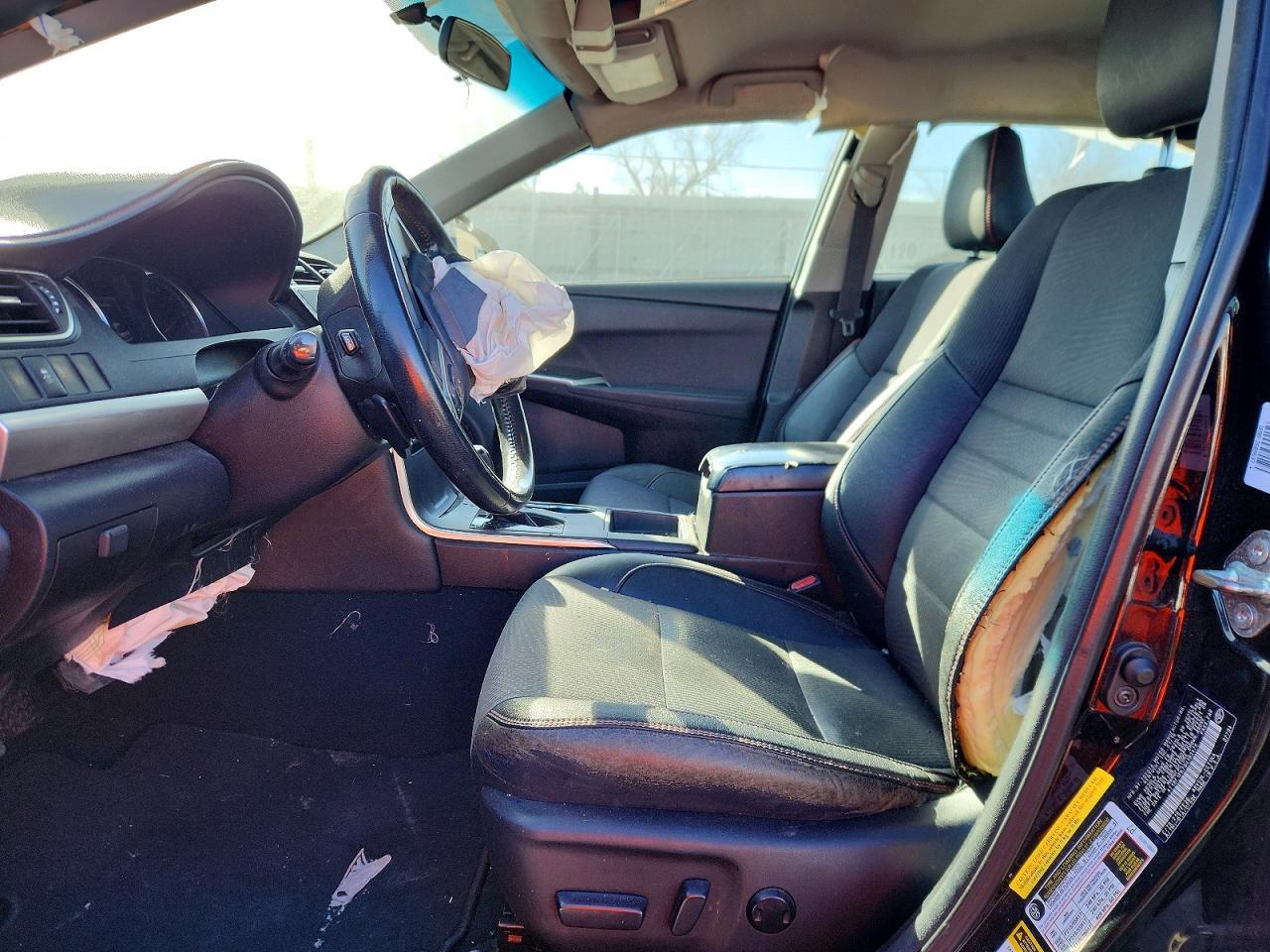 2016 Toyota Camry Le - Image 7