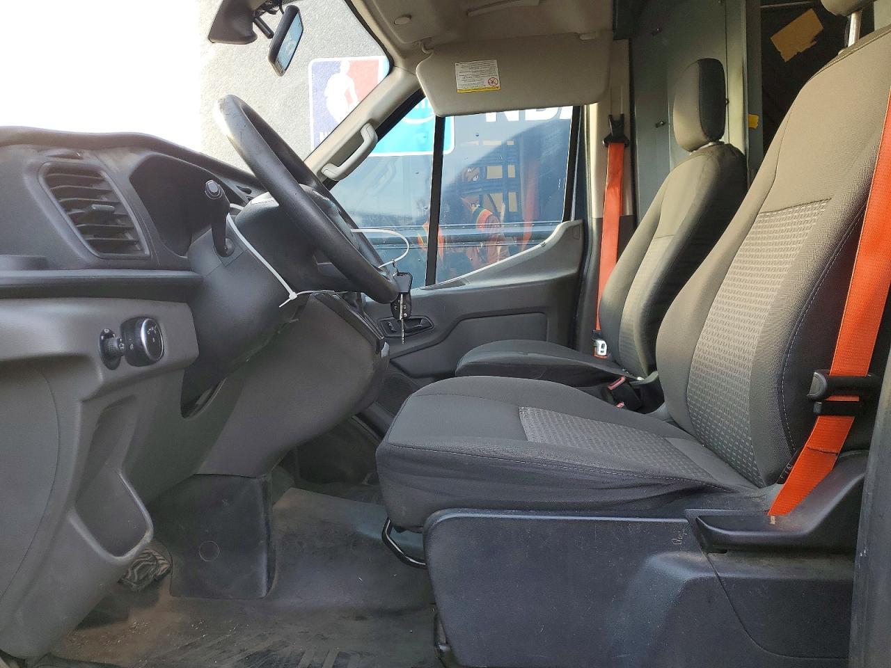 2020 Ford Transit T-250 Cargo ** R & D * Cln Title * Pri Fleet ** - Image 7
