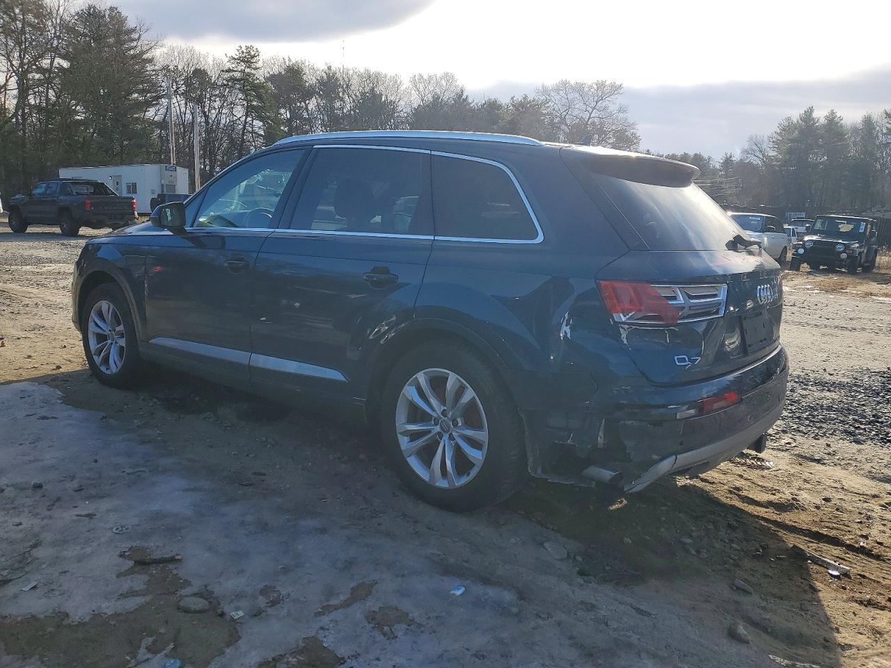 2019 Audi Q7 Premium Plus - Фото 2