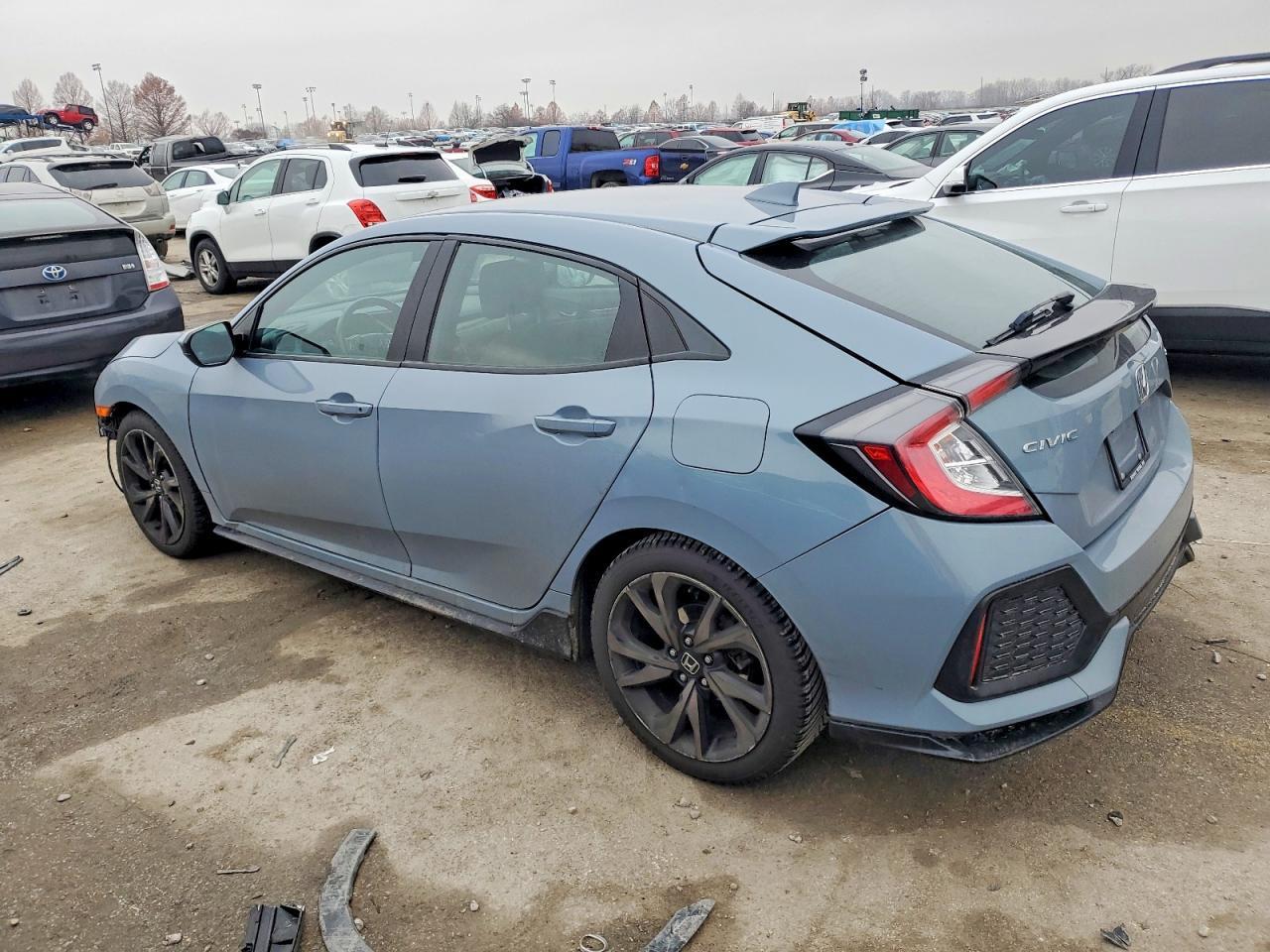 2017 Honda Civic Sport - Фото 2