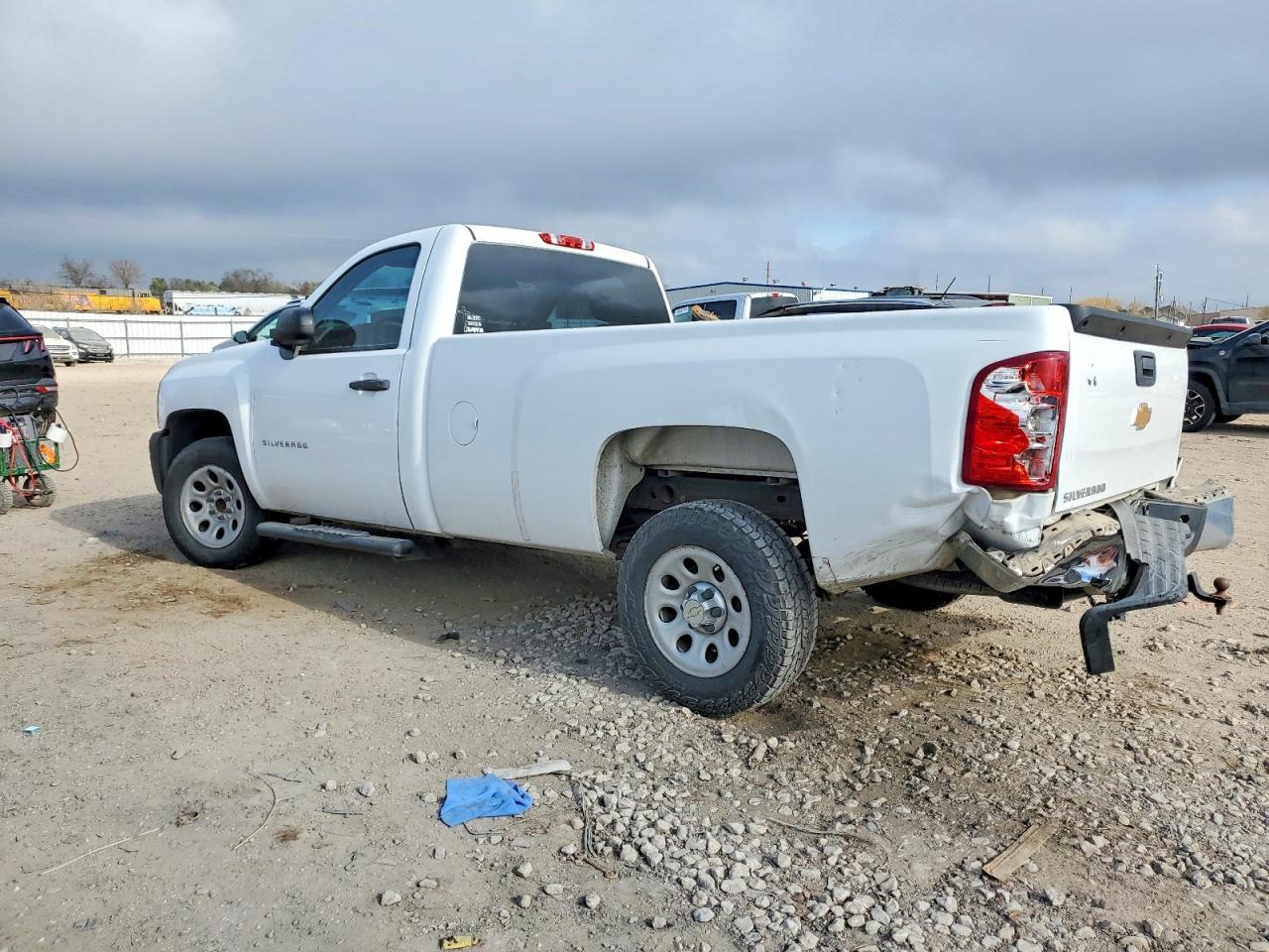 2013 Chevrolet Silverado C1500 - Фото 2