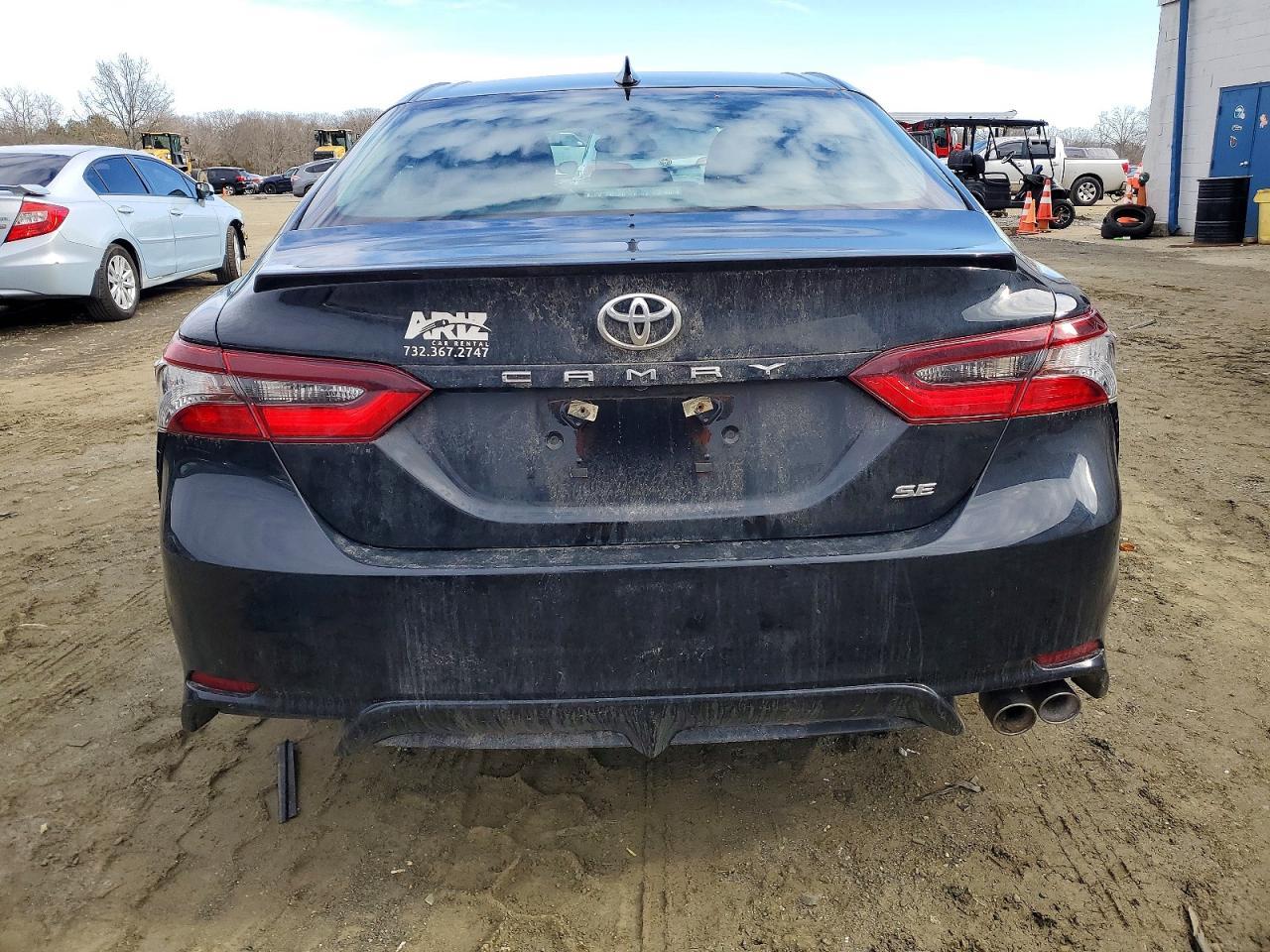 2023 Toyota Camry - Фото 6