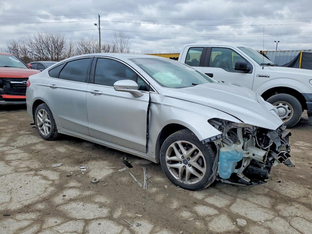 2016 Ford Fusion Se - Image 4