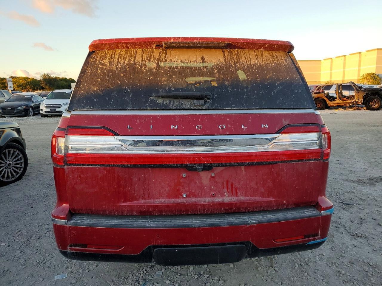 2020 Lincoln Navigator Reserve - Фото 6