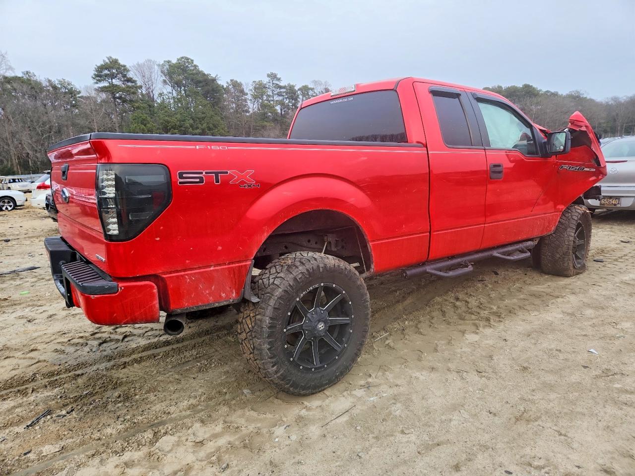 2013 Ford F150 Super Cab - Image 3