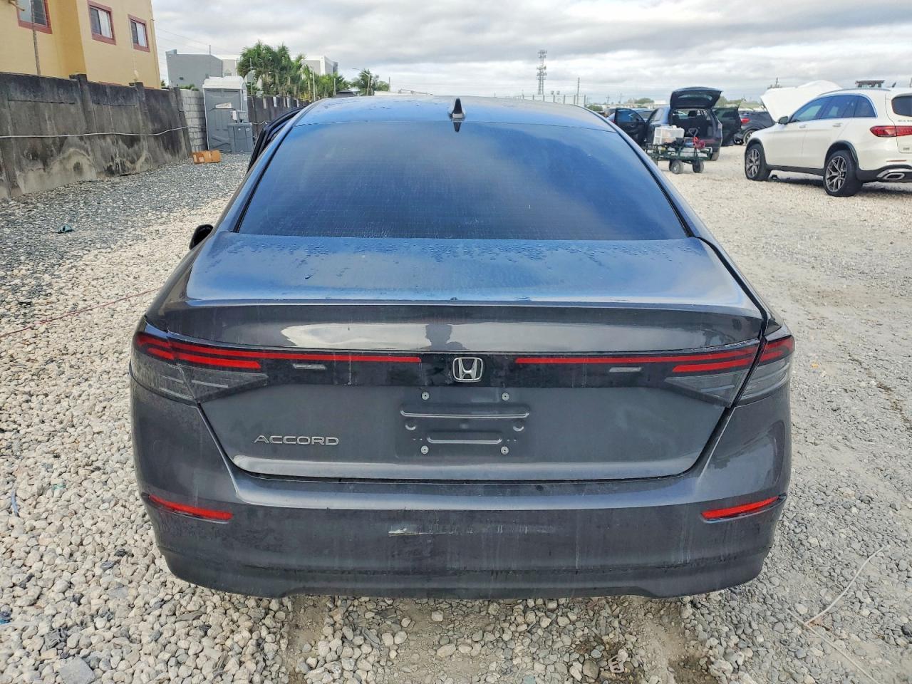 2025 Honda Accord Lx - Image 6