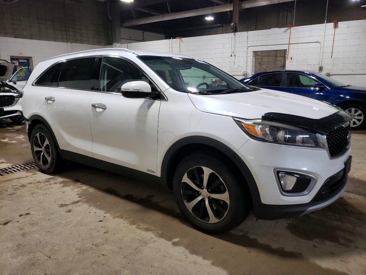 2017 Kia Sorento Ex - Image 4